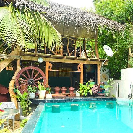Visu Villa Hotel Habarana Exterior foto