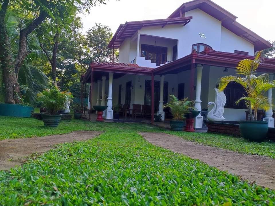 Visu Villa Hotel Habarana Exterior foto